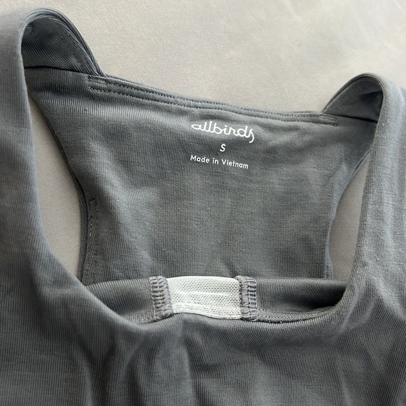 Gray Athletic Set - Top and Shorts - Picture 2 of 2